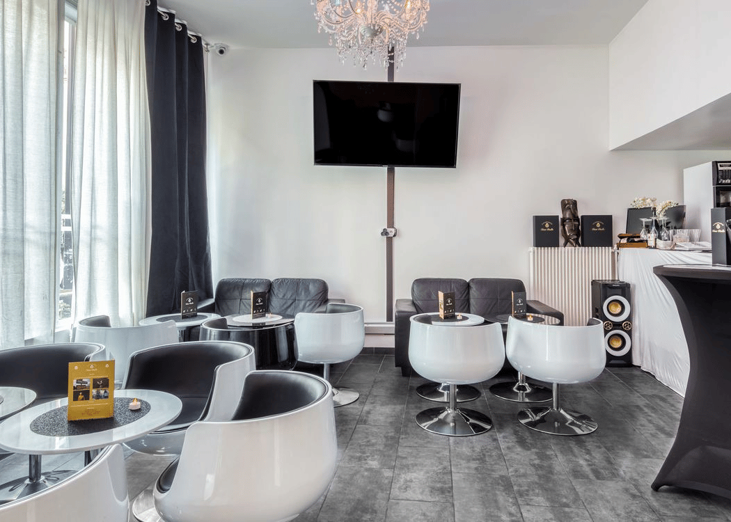 KWABO LOUNGE 3